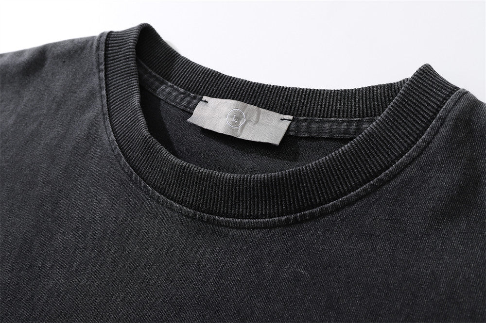 Rolig t-shirt med rund hals och kort ärm och maskerad man-motiv