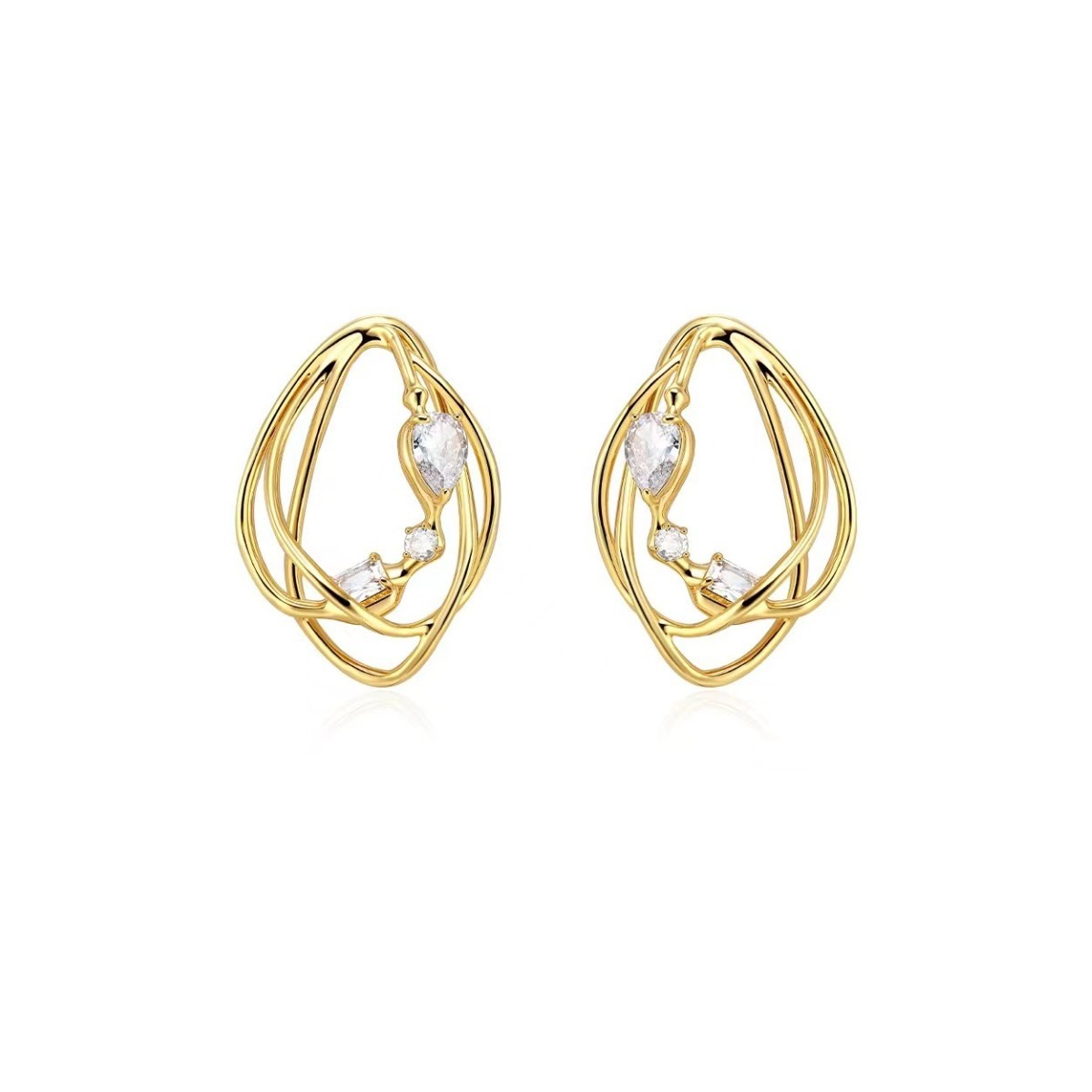 Europeiska och amerikanska nischörhängen med metallisk design, stereo oregelbundna örhängen