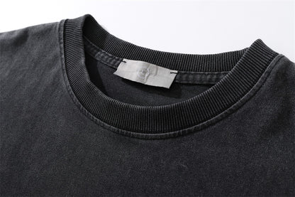 Rolig t-shirt med rund hals och kort ärm och maskerad man-motiv