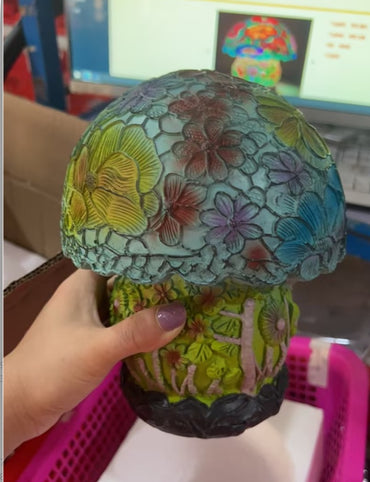 Hushållsdekorationer med magiska färger av svamplampor