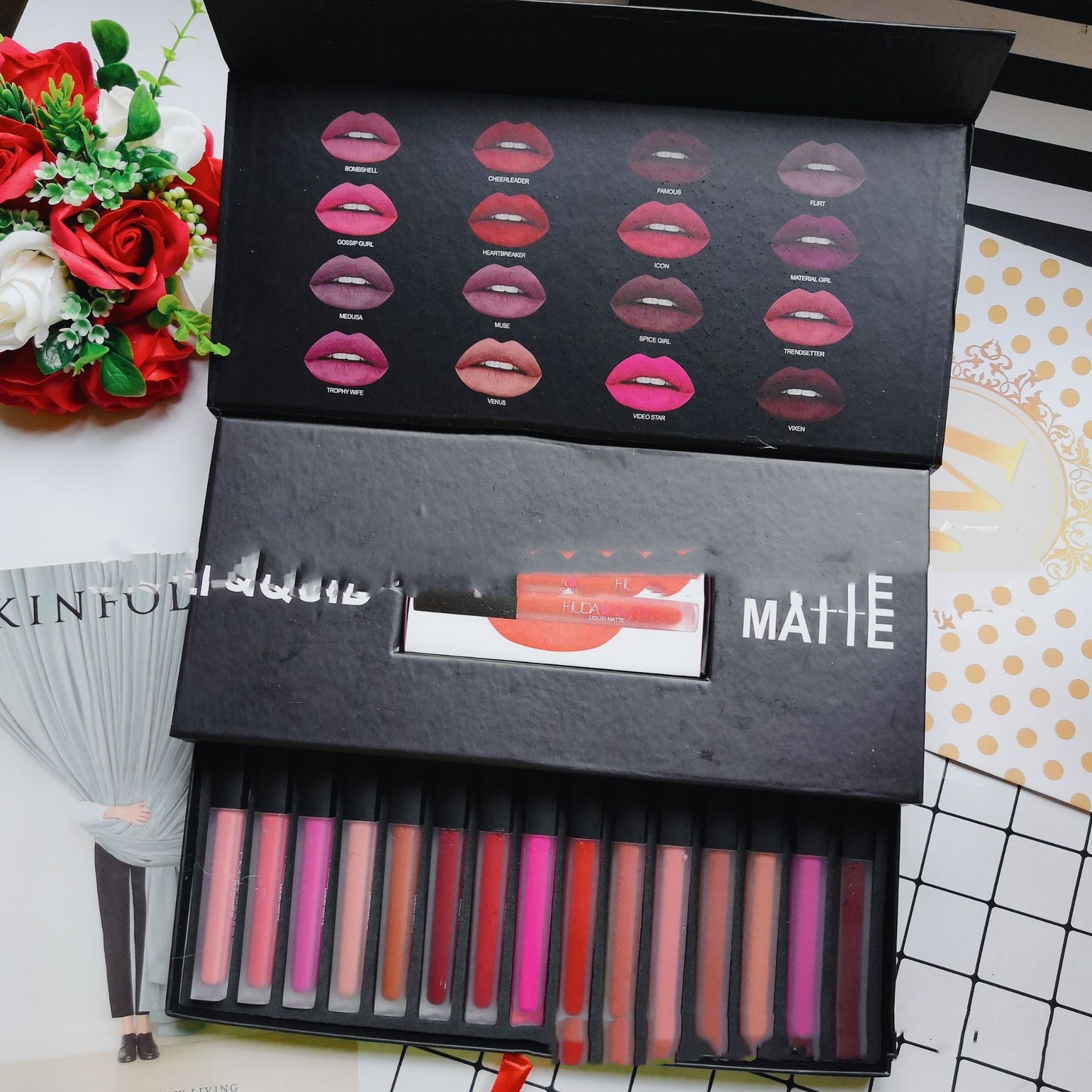 Långvarigt vattenfast läppstift 16 presentförpackning läppglans