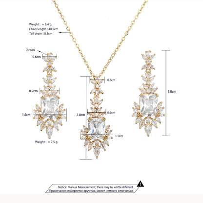 Designermodell Ljus Lyxiga Färgade Ädelstenar Blå Smyckeskostym Dam