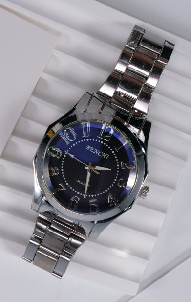 Herrklocka med kvartsband i stål