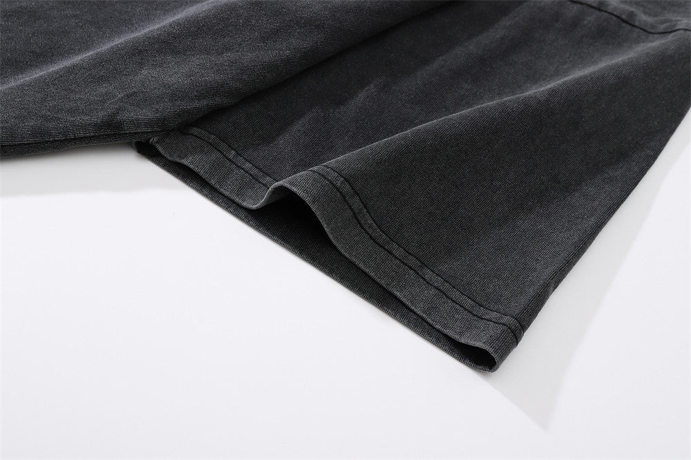 Rolig t-shirt med rund hals och kort ärm och maskerad man-motiv