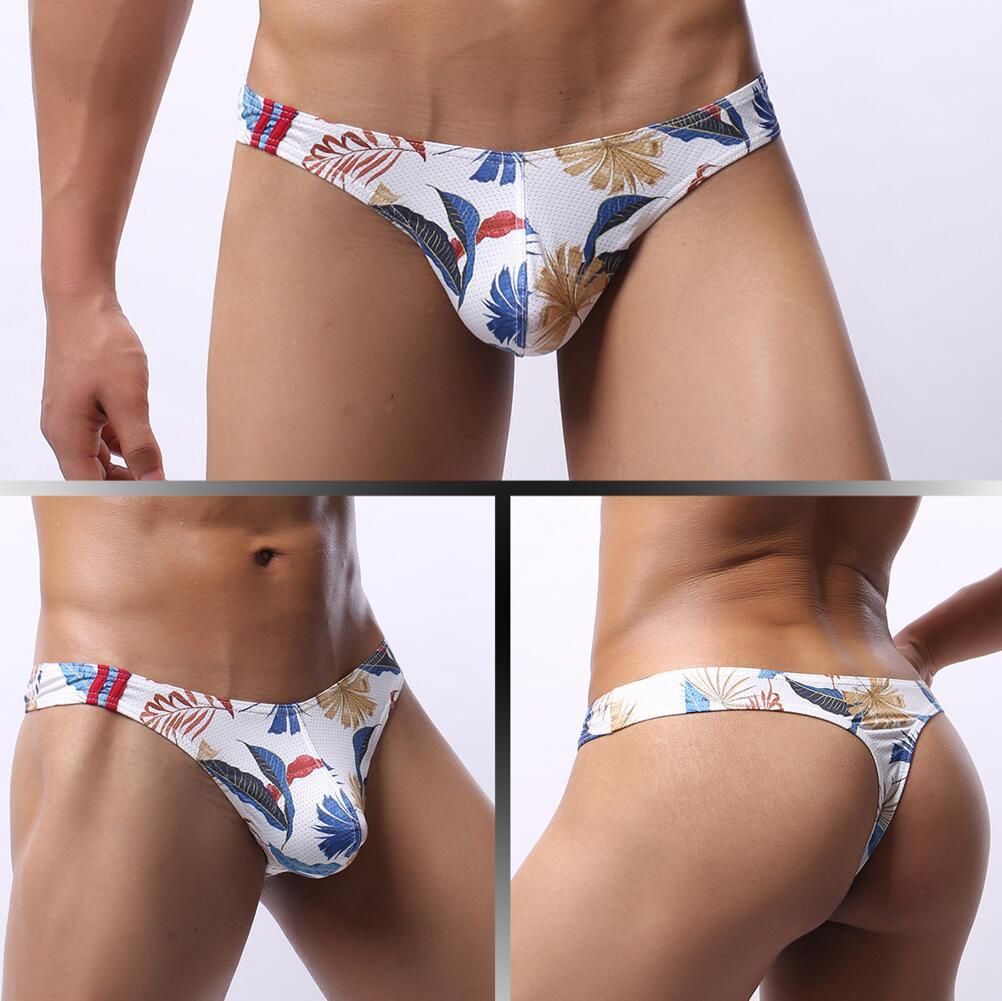 Fukttransporterande låg midjade herrtrosor med tecknat tryck