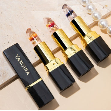 Blå förtrollarens läppstift rosröd skönhetsmakeup