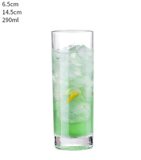 Kreativt cocktailglas i glas