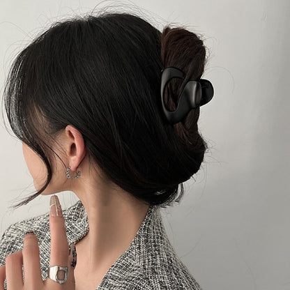 Överdimensionerade Pearl Wave Grip-huvudbonader för kvinnor