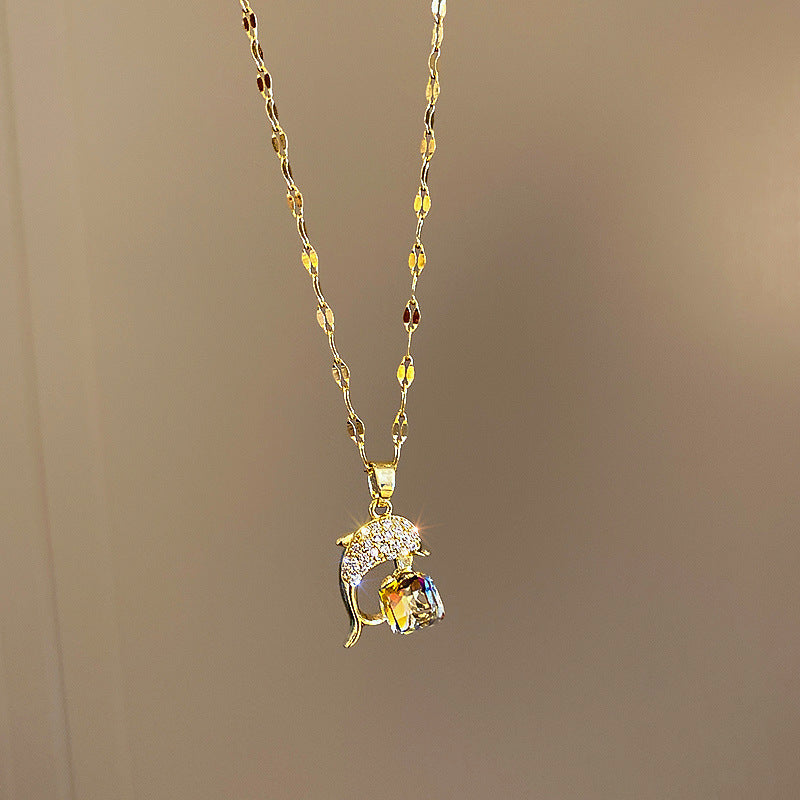 Halsband med förgyllt rostfritt stål och färgglada kristaller i kubform för kvinnor